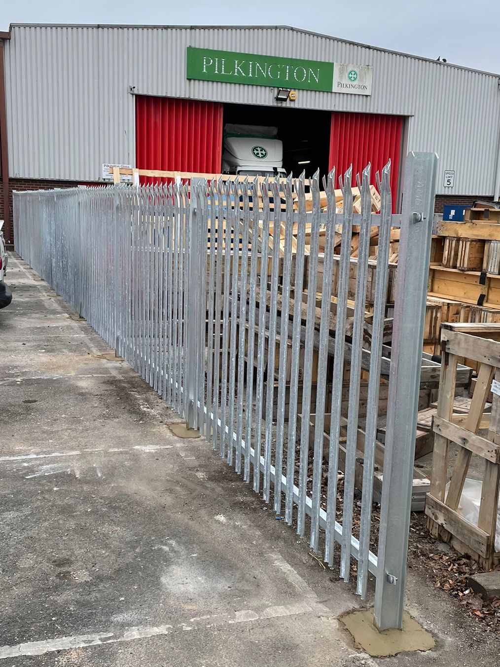 Wycliff Install Perimeter Fencing & Skip Enclosure at Pilkington